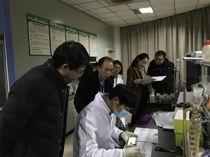 重庆渝北区疫控中心到屠宰企业指导非洲猪瘟检测工作