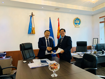 中农华威集团与蒙古国畜牧兽医总局包虫病防控合作备忘录在乌兰巴托签署