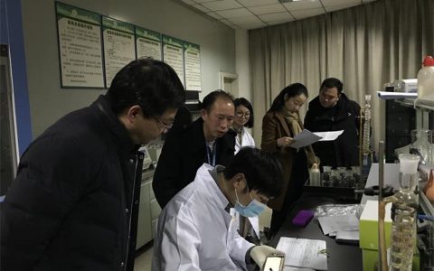 重庆渝北区疫控中心到屠宰企业指导非洲猪瘟检测工作