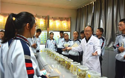中国农科院兰州兽医所 科普开放日探秘兽医微生物的世界