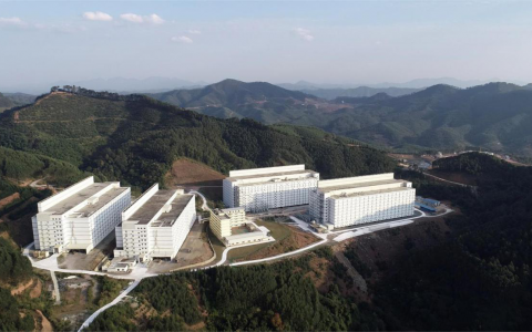 用最少的地养最多的猪，保障猪肉供应有良方——未来养猪，楼房“登场”