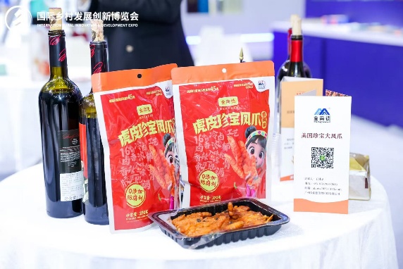 桌子上的酒瓶AI 生成的内容可能不正确。