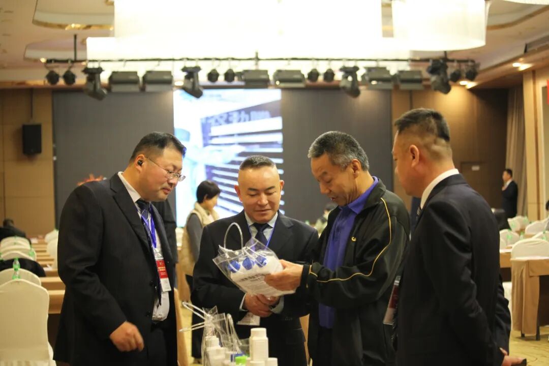 破局生态养殖，共筑防控屏障——第八届生态养殖高峰论坛暨动物寄生虫病综合防控大会圆满落幕